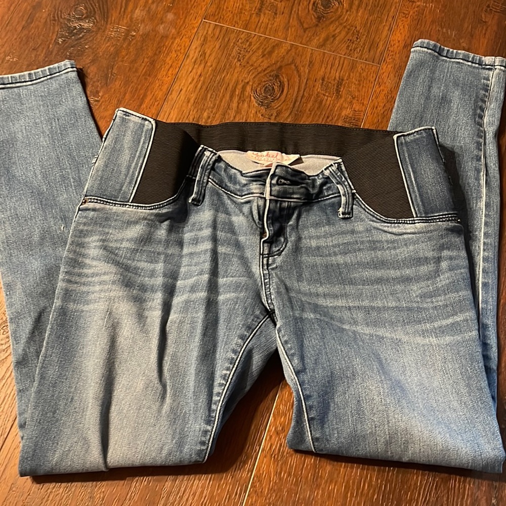 Maternity jean low rise